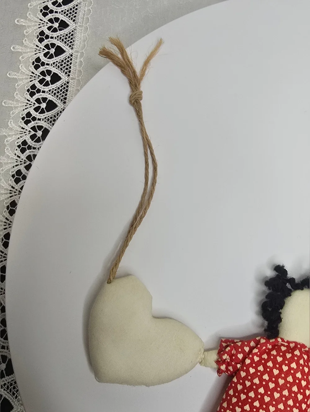 Vintage Rag Dolls & Hearts Garland Decor [ Read Details ]